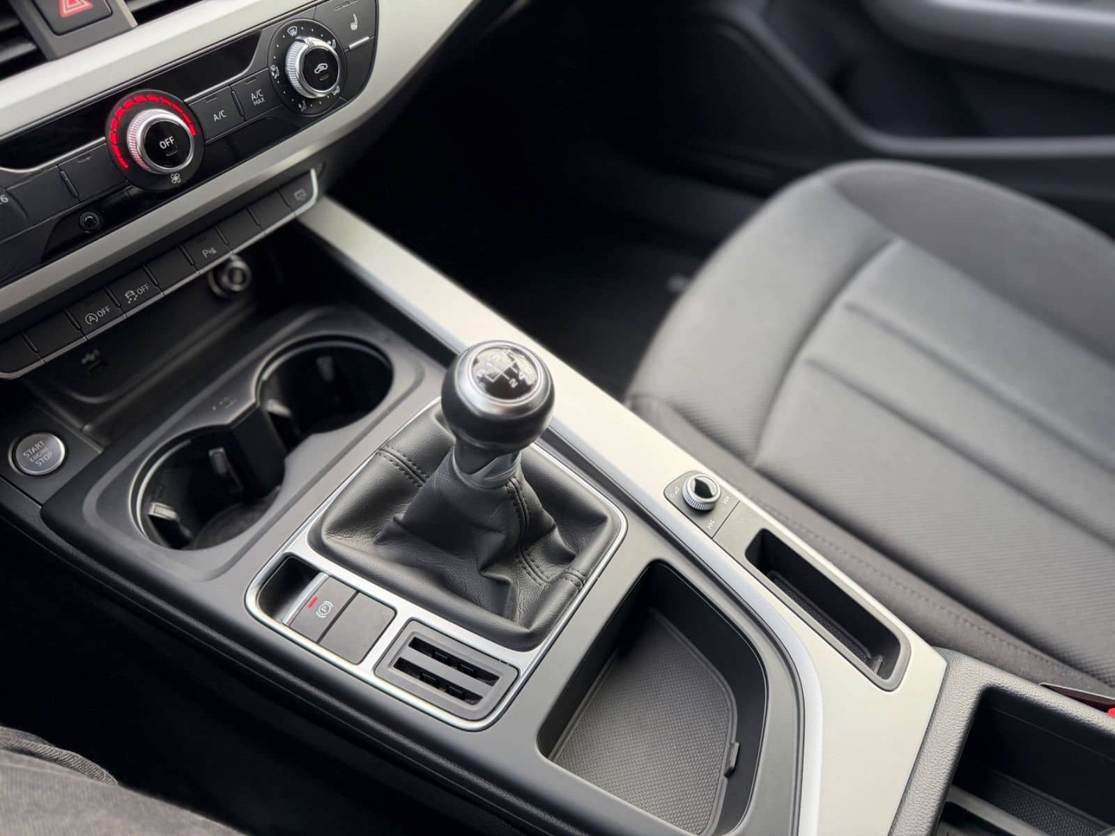 Audi A4 Lim. 35 TFSI advanced/LED/43.000km foto 18