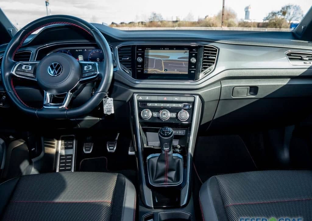 Volkswagen T-Roc Sport 1.5 TSI OPF 110 kW LED/ACC/NAVI/KAME foto 8