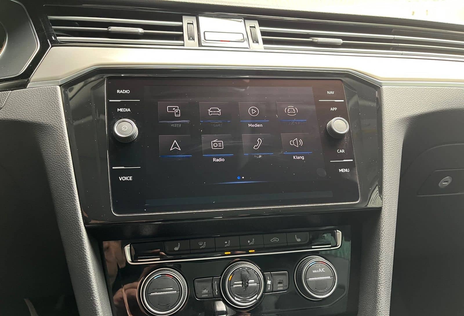 Volkswagen Passat Variant 1.5 TSI-DSG ELEGANCE,LED,ACC,AHK foto 15