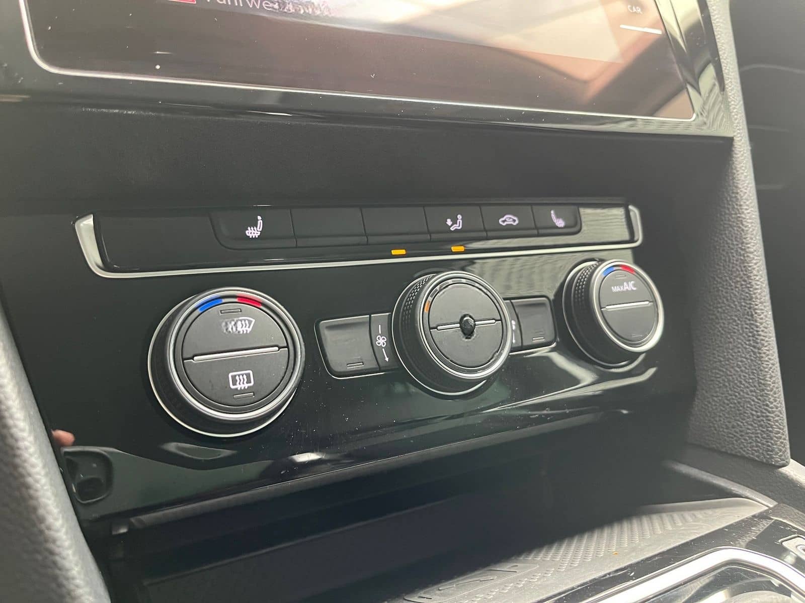 Volkswagen Passat Variant 1.5 TSI-DSG ELEGANCE,LED,ACC,AHK foto 20