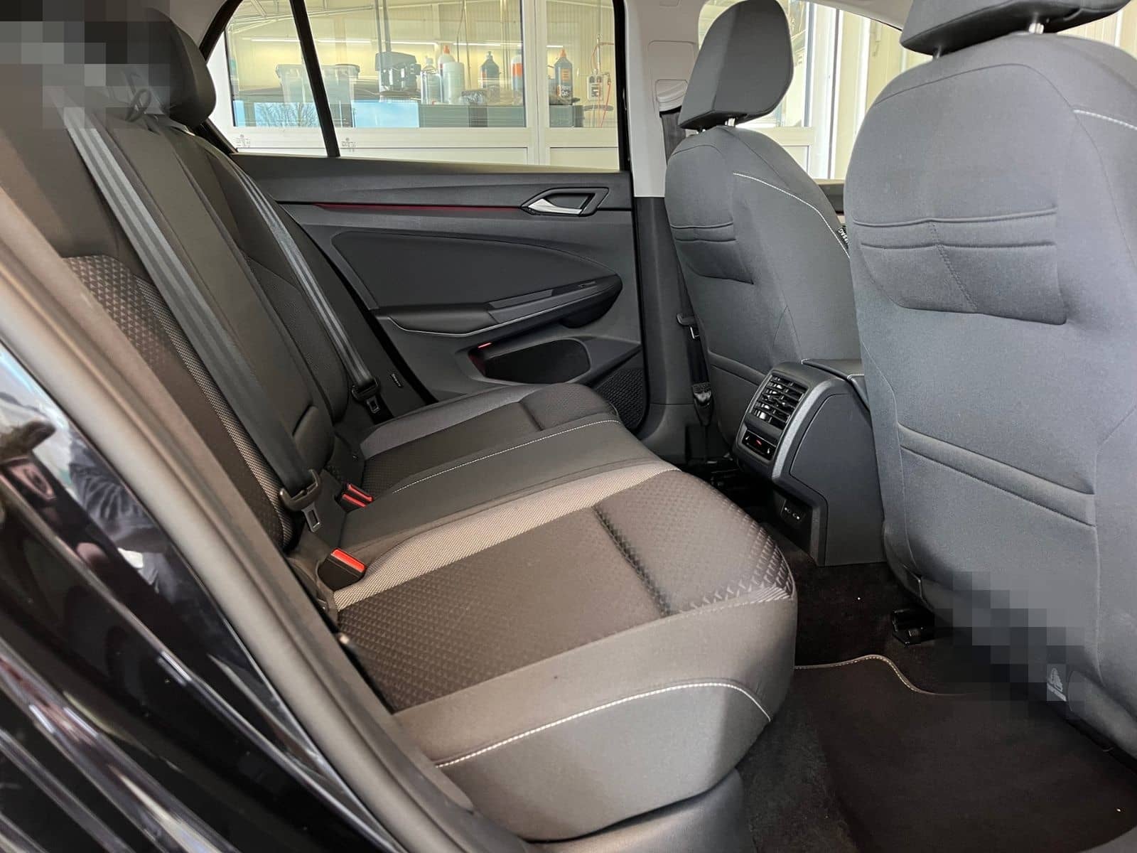 Volkswagen Golf VIII ACTIVE 1.5 TSI Standhzg. HUD Navi LEDP foto 11