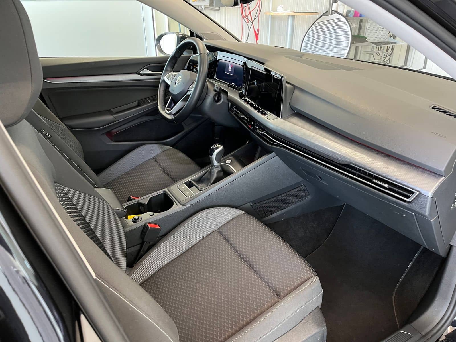 Volkswagen Golf VIII ACTIVE 1.5 TSI Standhzg. HUD Navi LEDP foto 12