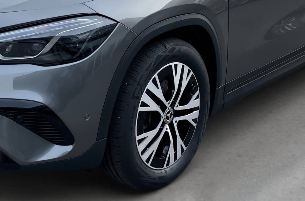 Mercedes-Benz GLA 180 Progressive Line+Night+AHK+DISTR+KEYLESS foto 22