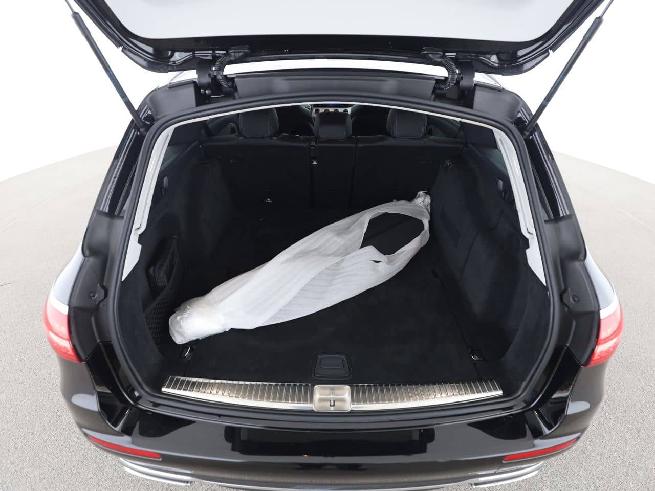 Mercedes-Benz E 220 d T Avantgarde Widescreen MBUX AHK Kamera foto 16