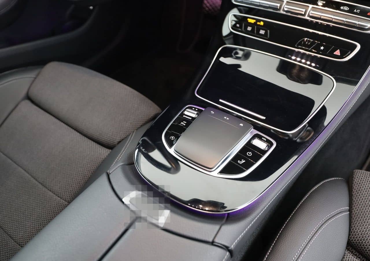 Mercedes-Benz E 220 d T Avantgarde Widescreen MBUX AHK Kamera foto 19