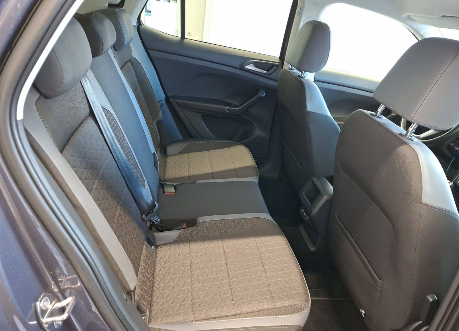 Volkswagen T-Cross 1.0 TSI Style AHK CarPlay Navi SHZ LED foto 19