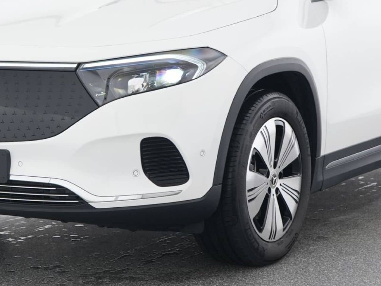 Mercedes-Benz EQA 300 4M+PROGRESSIVE+WINTER-P.+KAMERA+EASYPACK foto 3