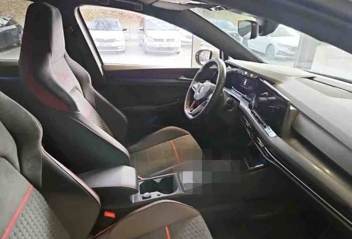 Volkswagen Golf VIII GTI Clubsport AKRAPOVIC Navi Perf. Pak foto 5