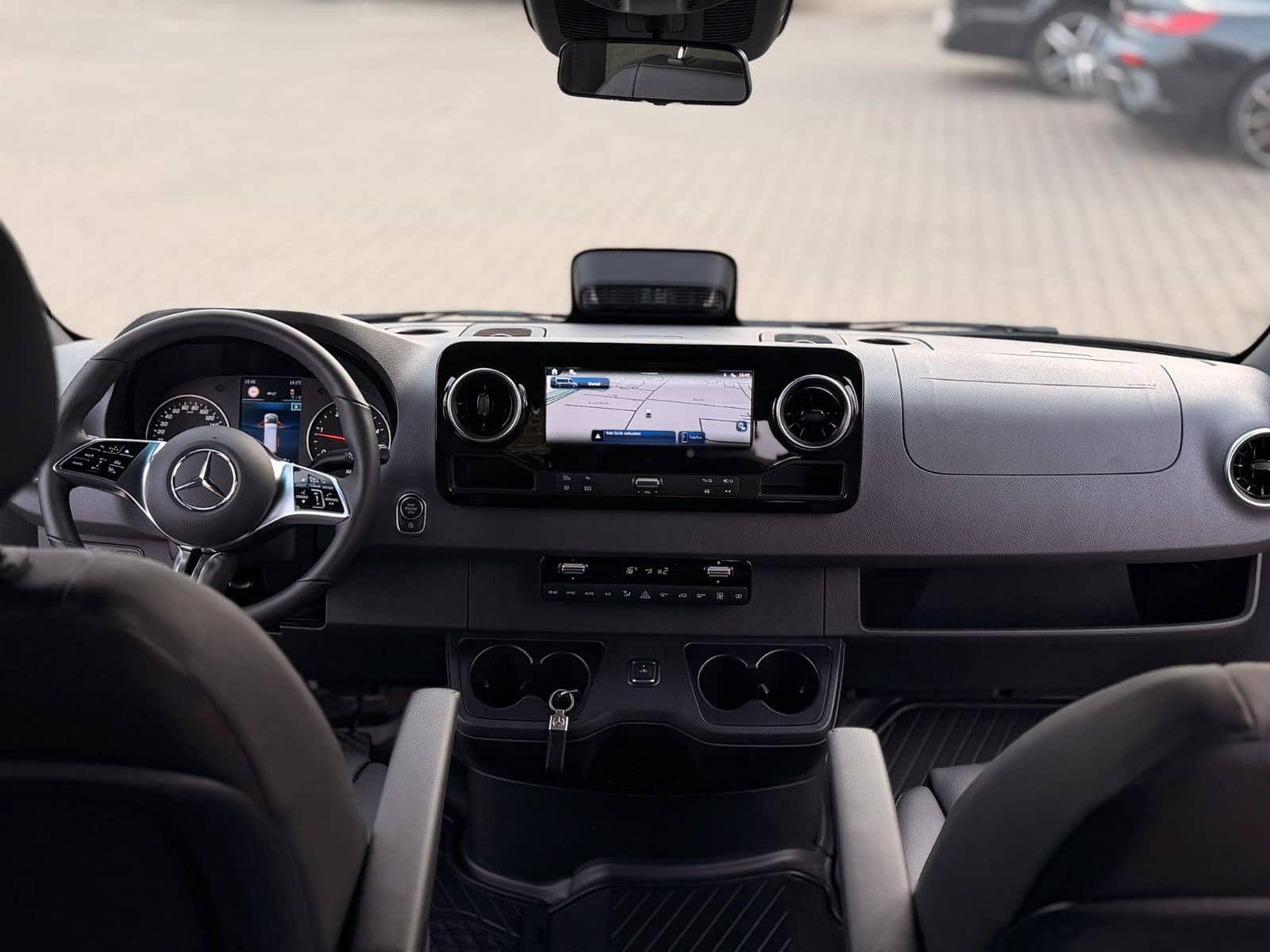 Mercedes-Benz Sprinter 319 Tourer foto 20