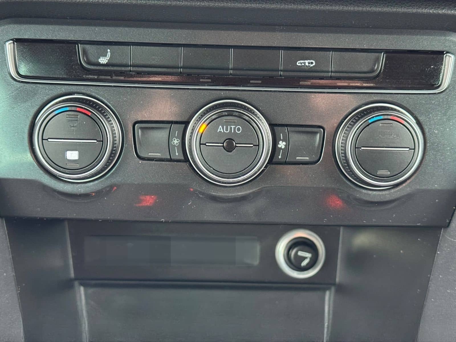 Volkswagen Tiguan Join 2.0 TDI*1.HAND*KLIMA*NAVI*SHZ*AHK*PD foto 19