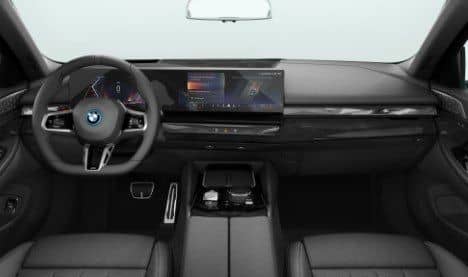 BMW 550e xDrive ///M Sport LED LC Prof HUD AHK B&W P foto 3