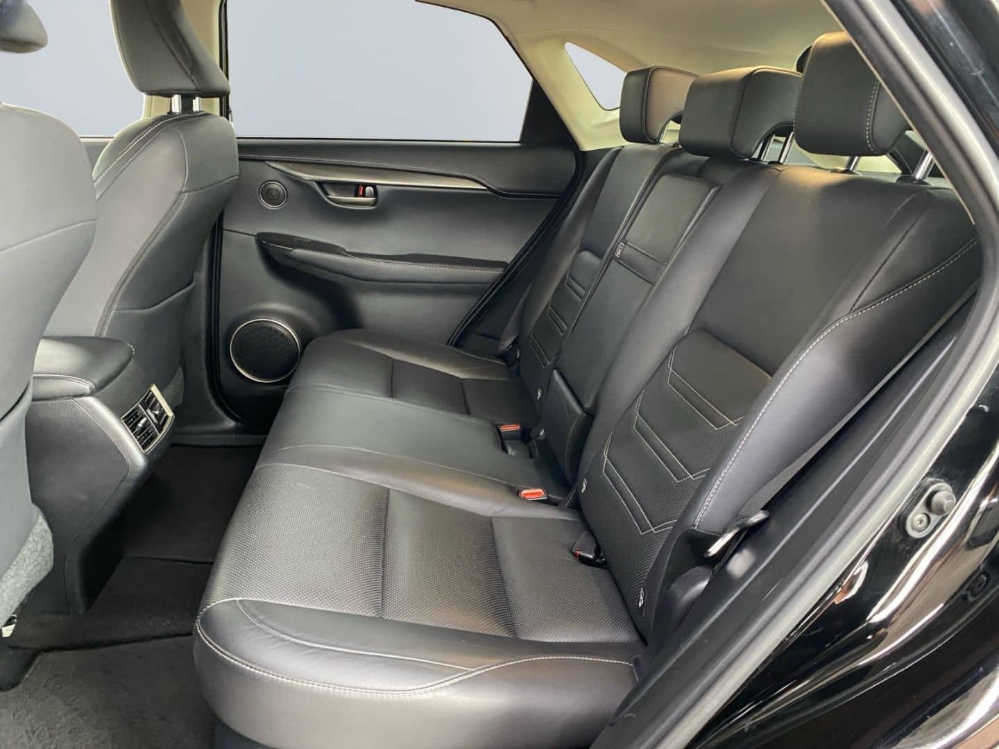 Lexus NX 300h E-FOUR Executive-Line *LED*CAM*Leder*SHZ foto 17