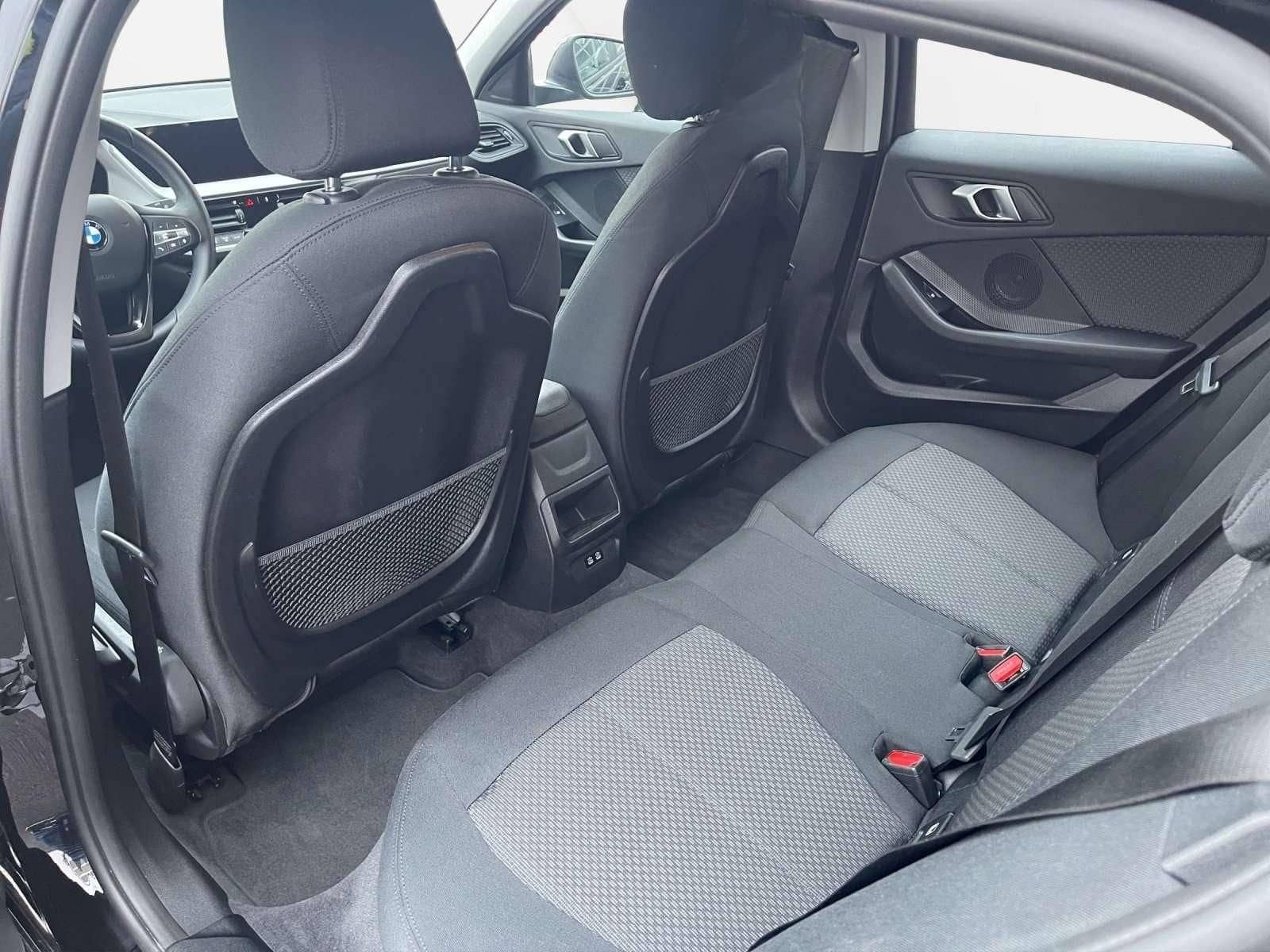 BMW 118 118 i Advantage foto 12