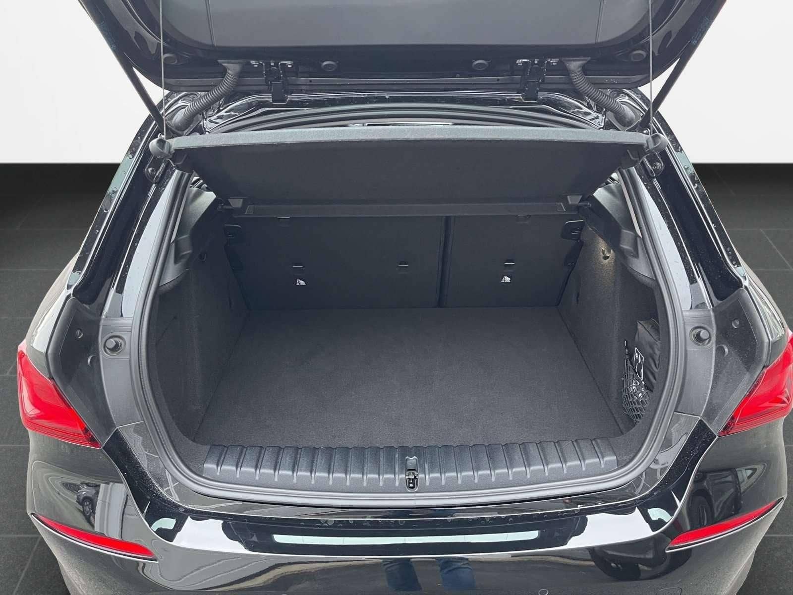 BMW 118 118 i Advantage foto 13