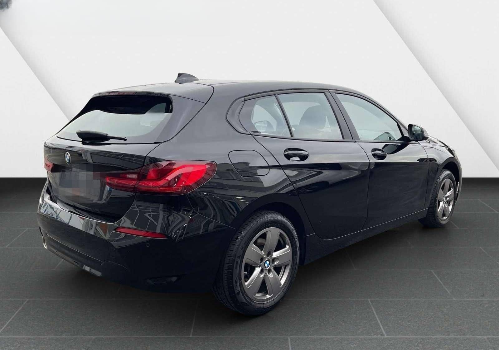 BMW 118 118 i Advantage foto 3