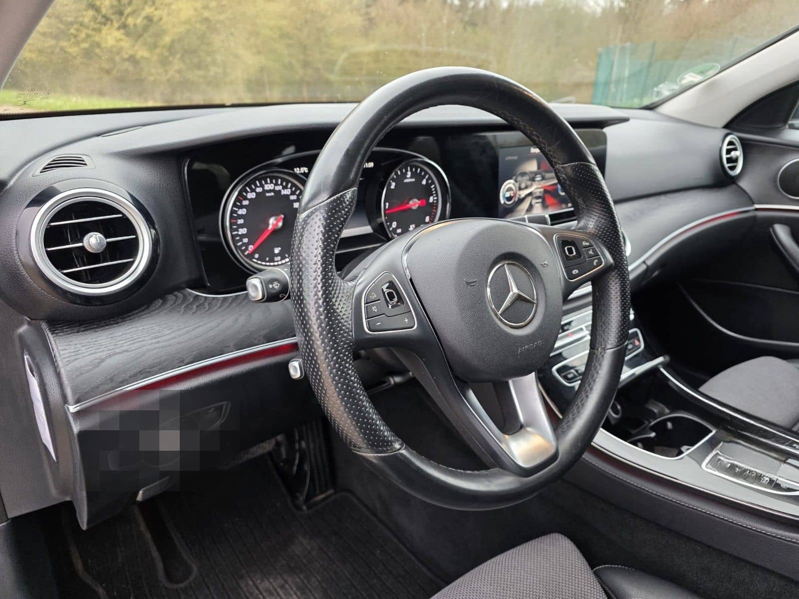 Mercedes-Benz E220 d T-Modell MULTIBEAM LED.AHK.Ambiente.RFK foto 17