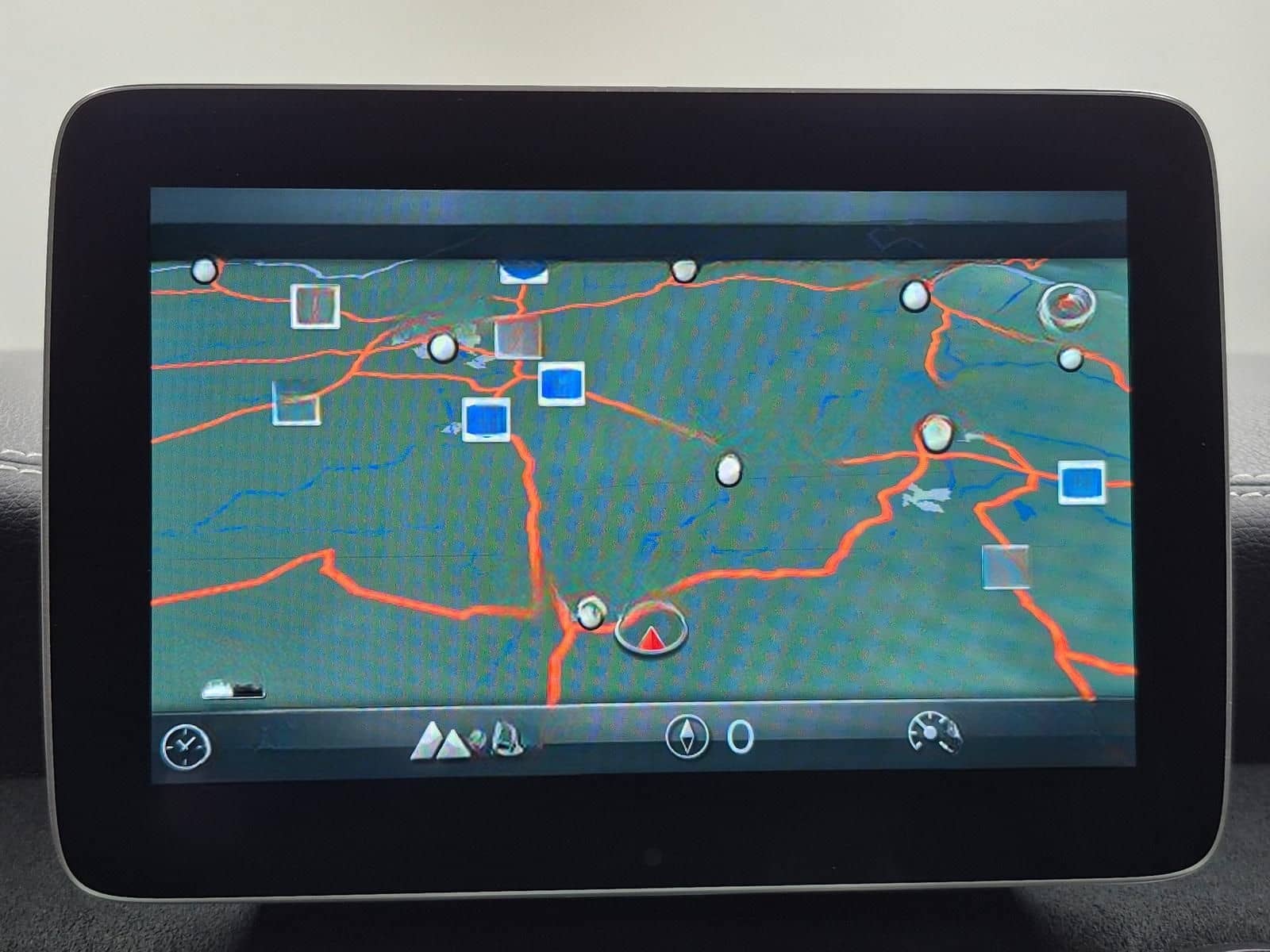 Mercedes-Benz CLA 200 SB AMG-Line LED/Navi/SHZ/Kam/Pano/18-LM foto 14