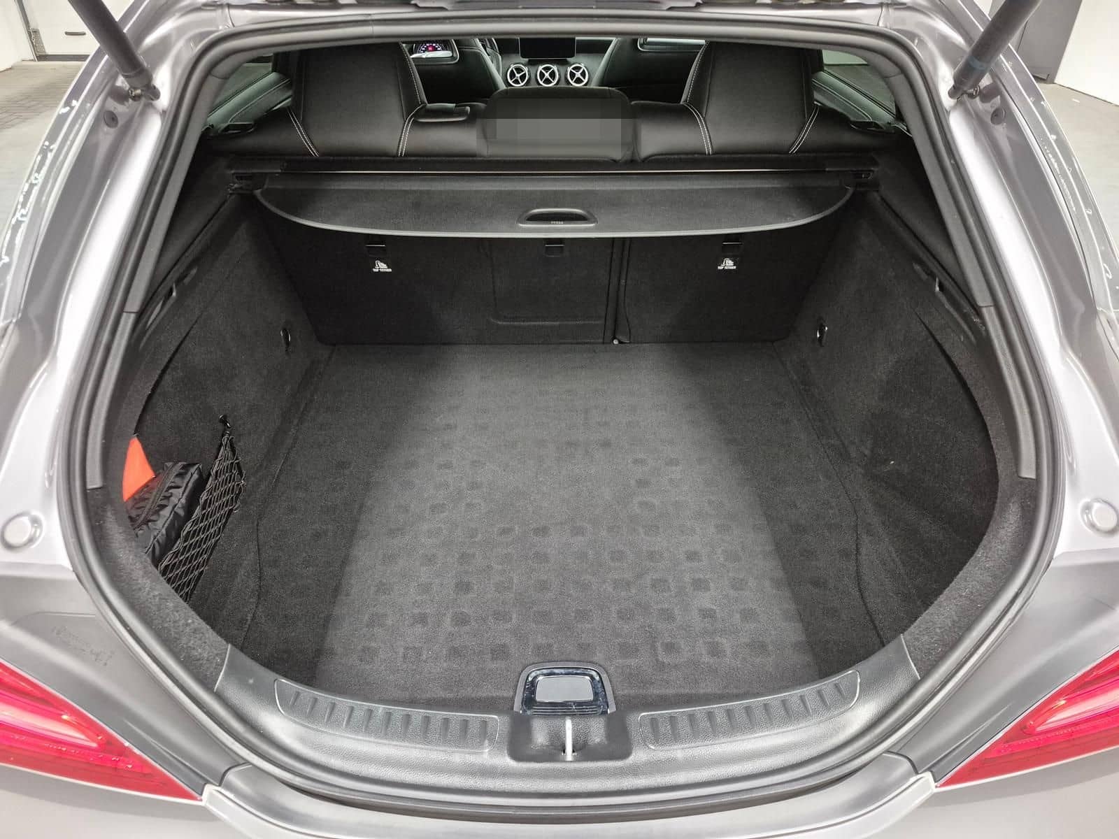 Mercedes-Benz CLA 200 SB AMG-Line LED/Navi/SHZ/Kam/Pano/18-LM foto 7