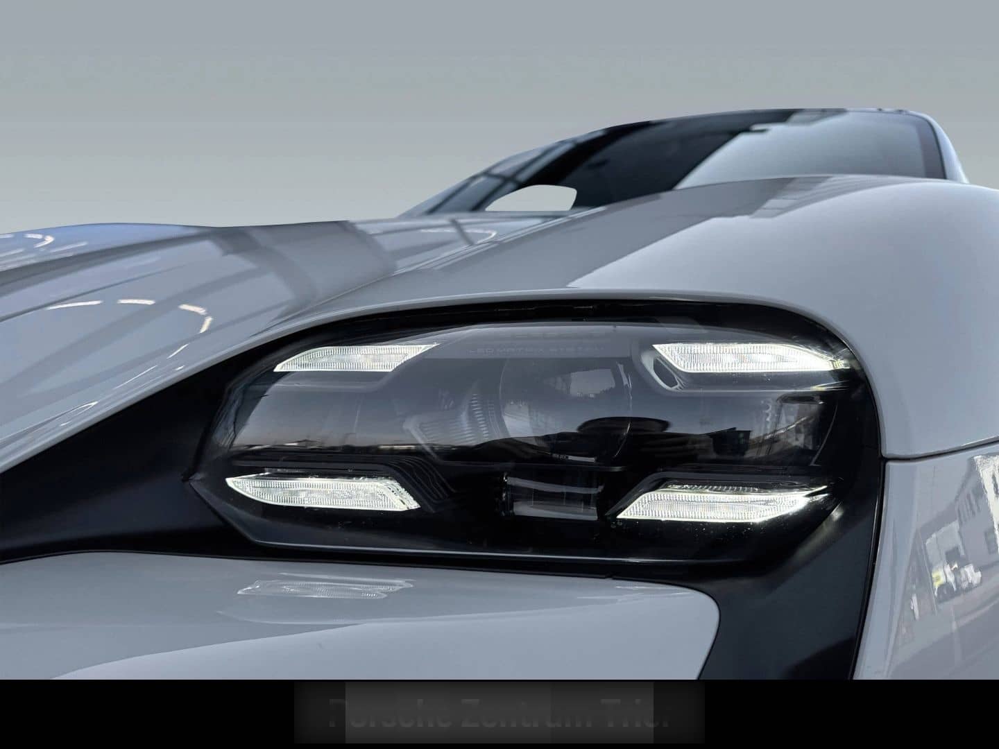 Porsche Taycan 4S HA-Lenkung Nachtsicht InnoDrive BOSE foto 11