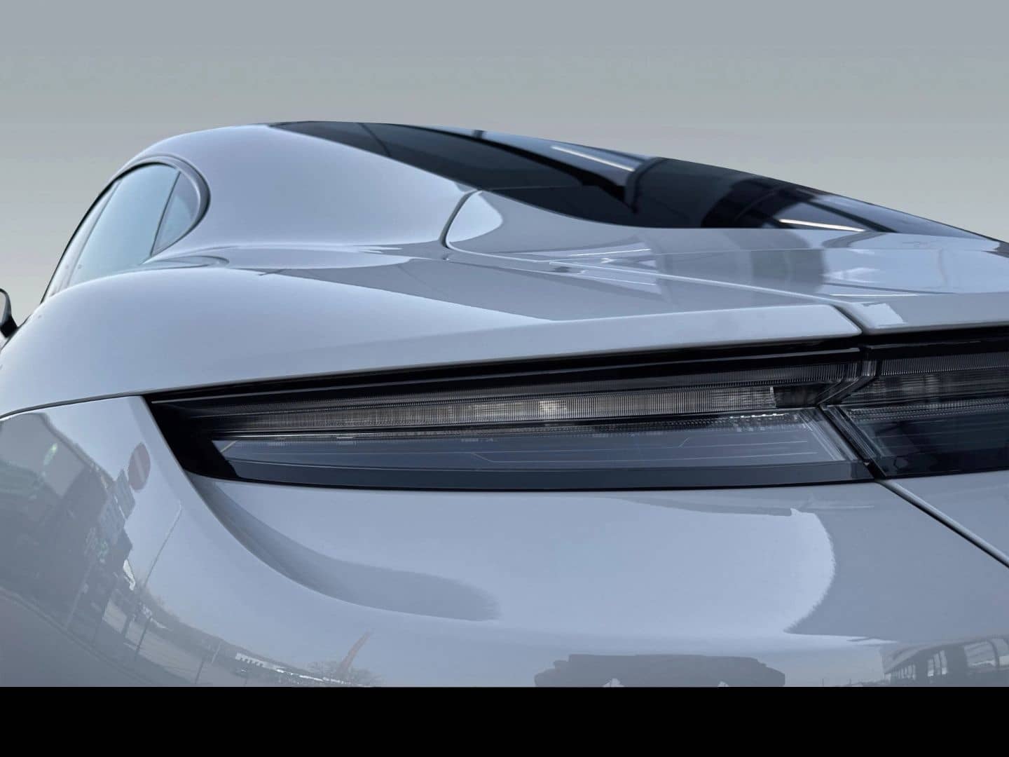 Porsche Taycan 4S HA-Lenkung Nachtsicht InnoDrive BOSE foto 12