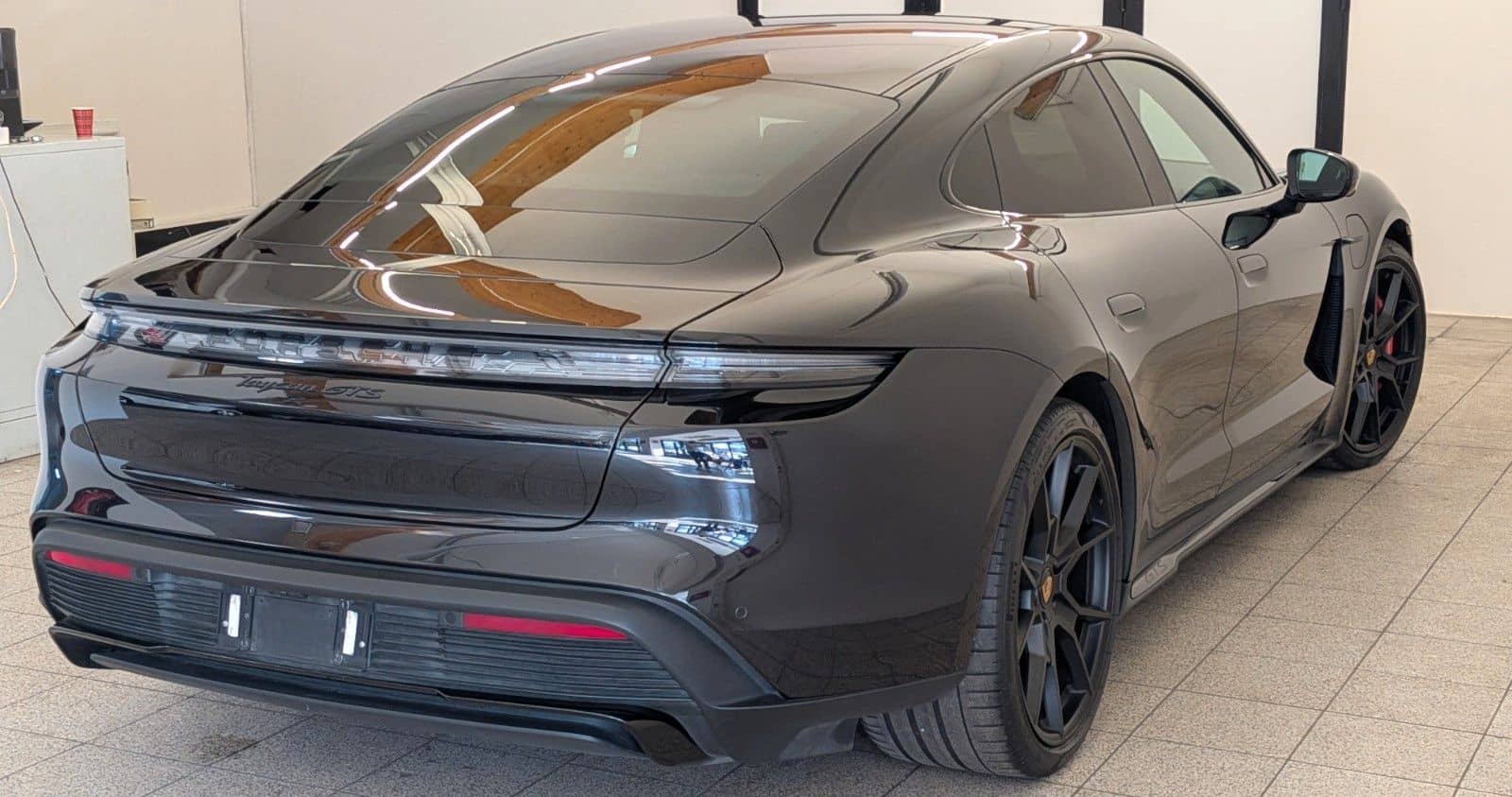 Porsche Taycan GTS/Pano/Chrono/360°/Matrix/Luft/ACC/21"/ foto 4