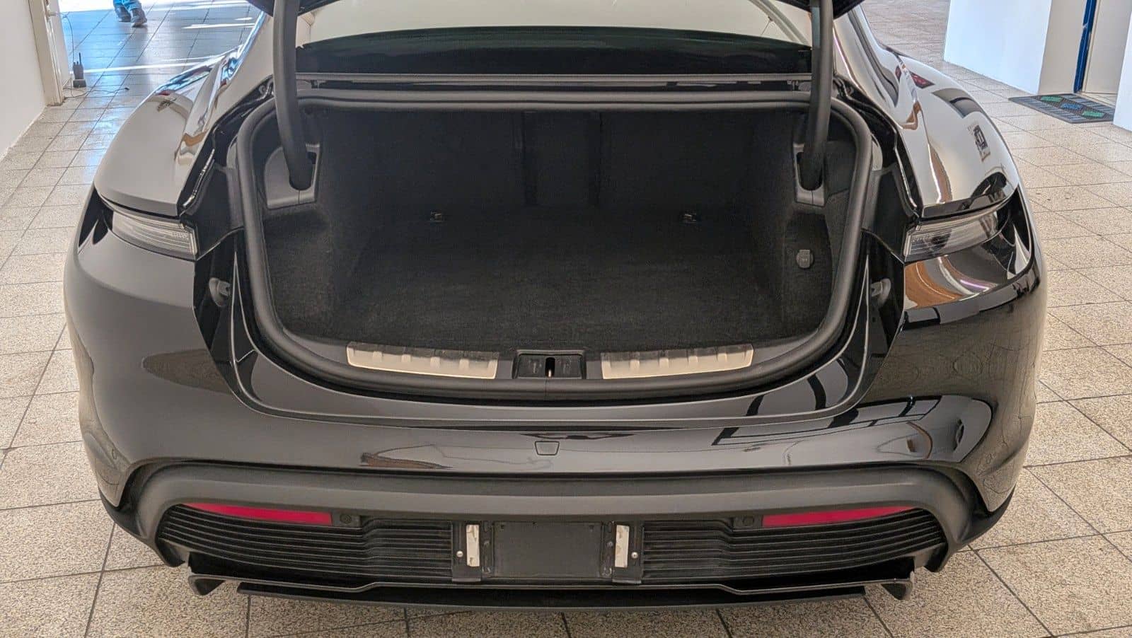 Porsche Taycan GTS/Pano/Chrono/360°/Matrix/Luft/ACC/21"/ foto 7