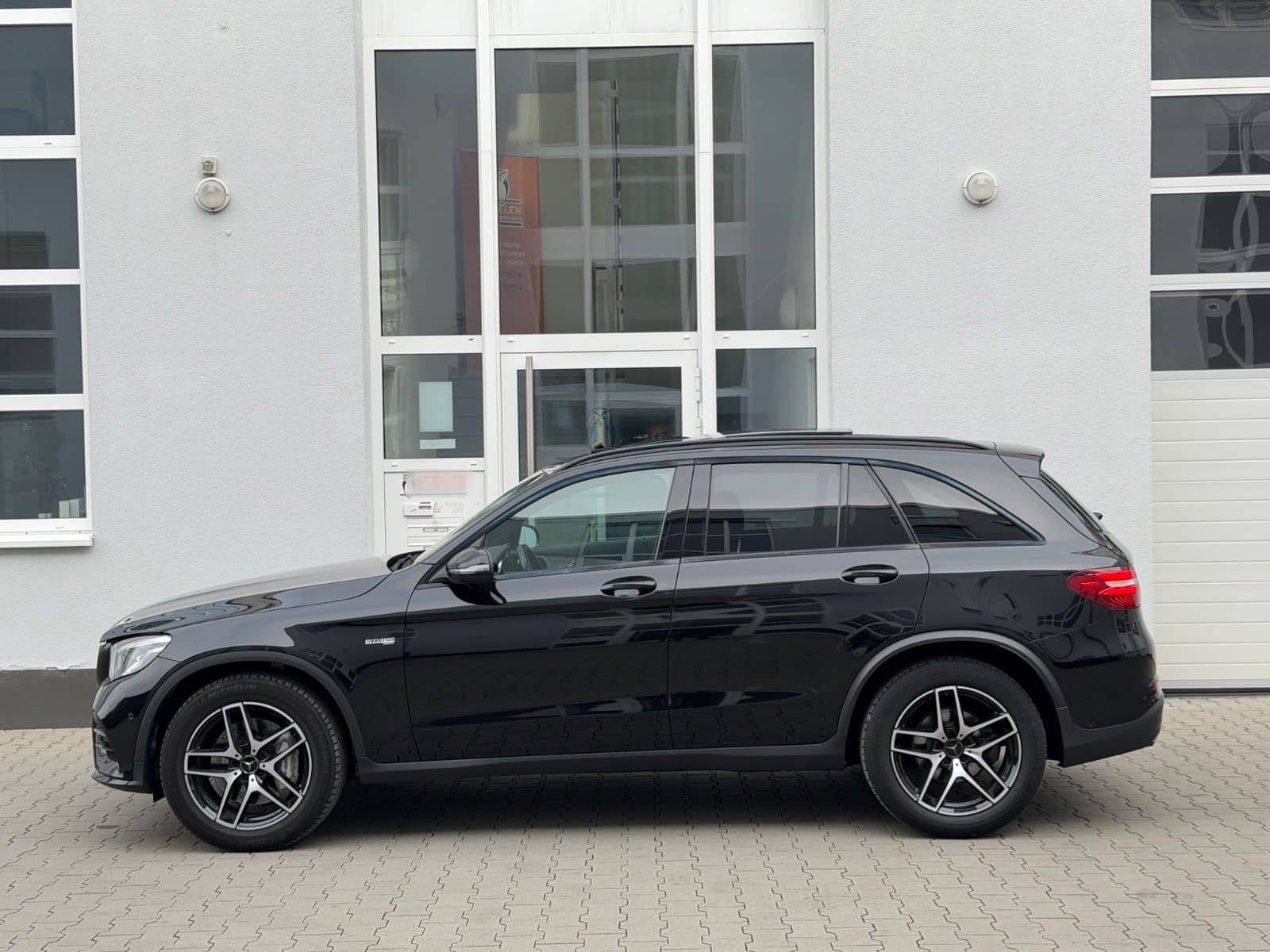 Mercedes-Benz GLC 43 AMG 4Matic AIRMATIC*PANO*MEMORY*NIGHT*TOT foto 24