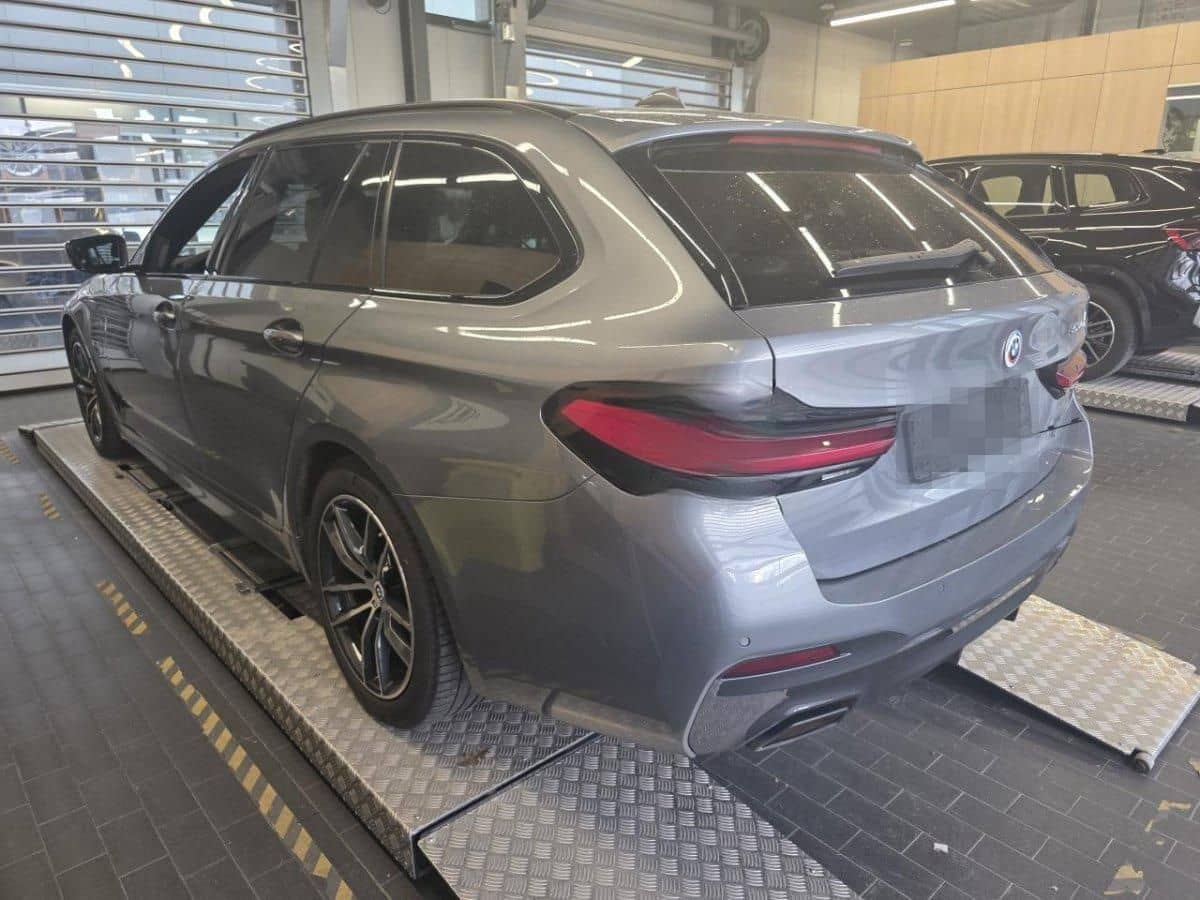 BMW 530e TOURING M SPORT PRO/LASER/HuD/PANO/KAMERA foto 9