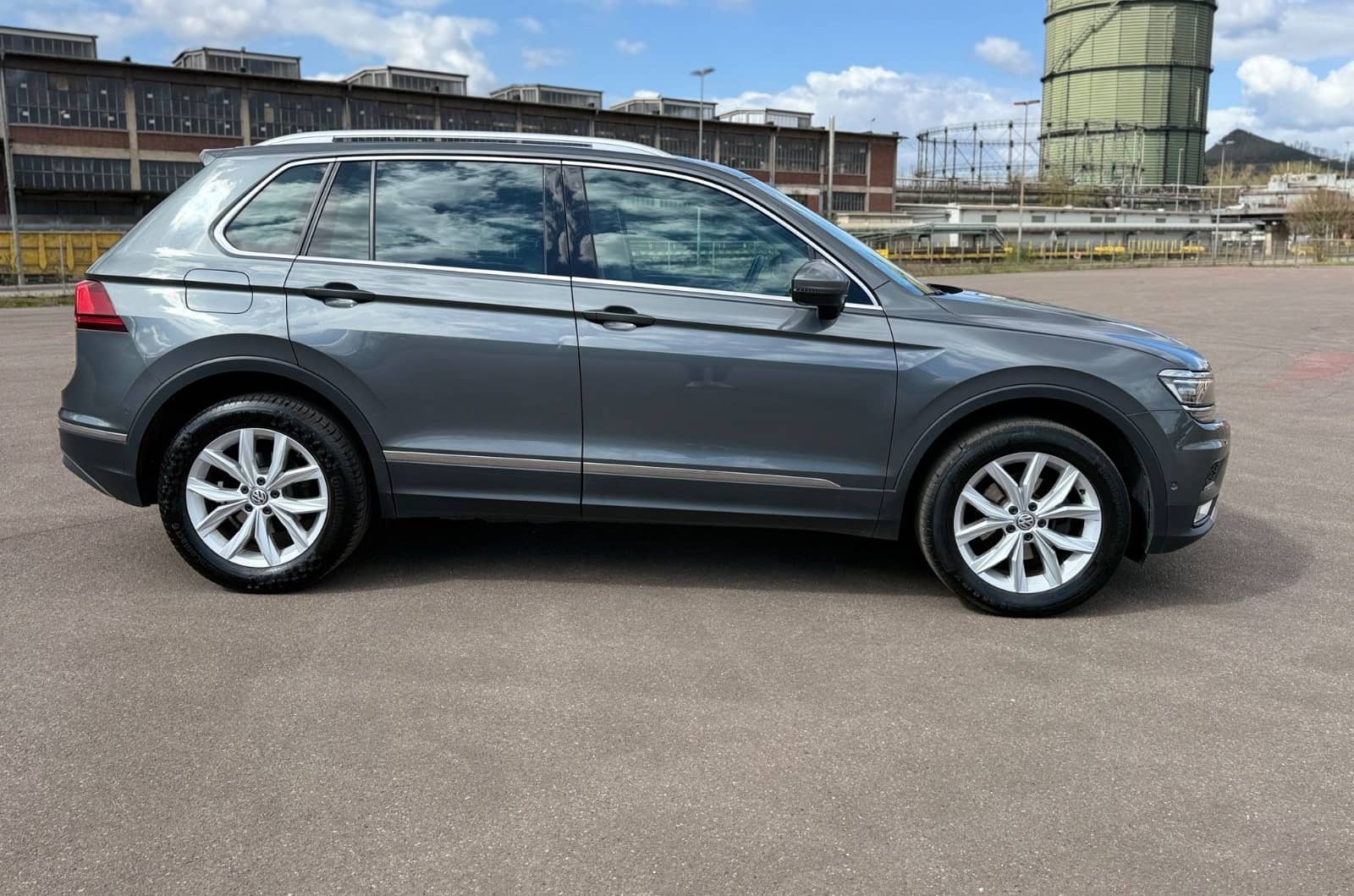 Volkswagen Tiguan Highline BMT/Start-Stopp 4Motion foto 4