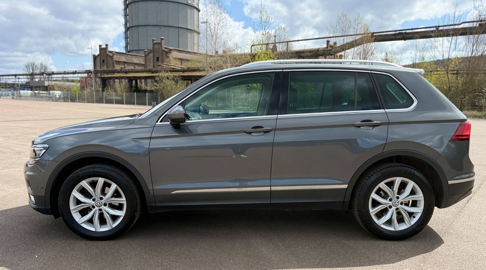 Volkswagen Tiguan Highline BMT/Start-Stopp 4Motion foto 8
