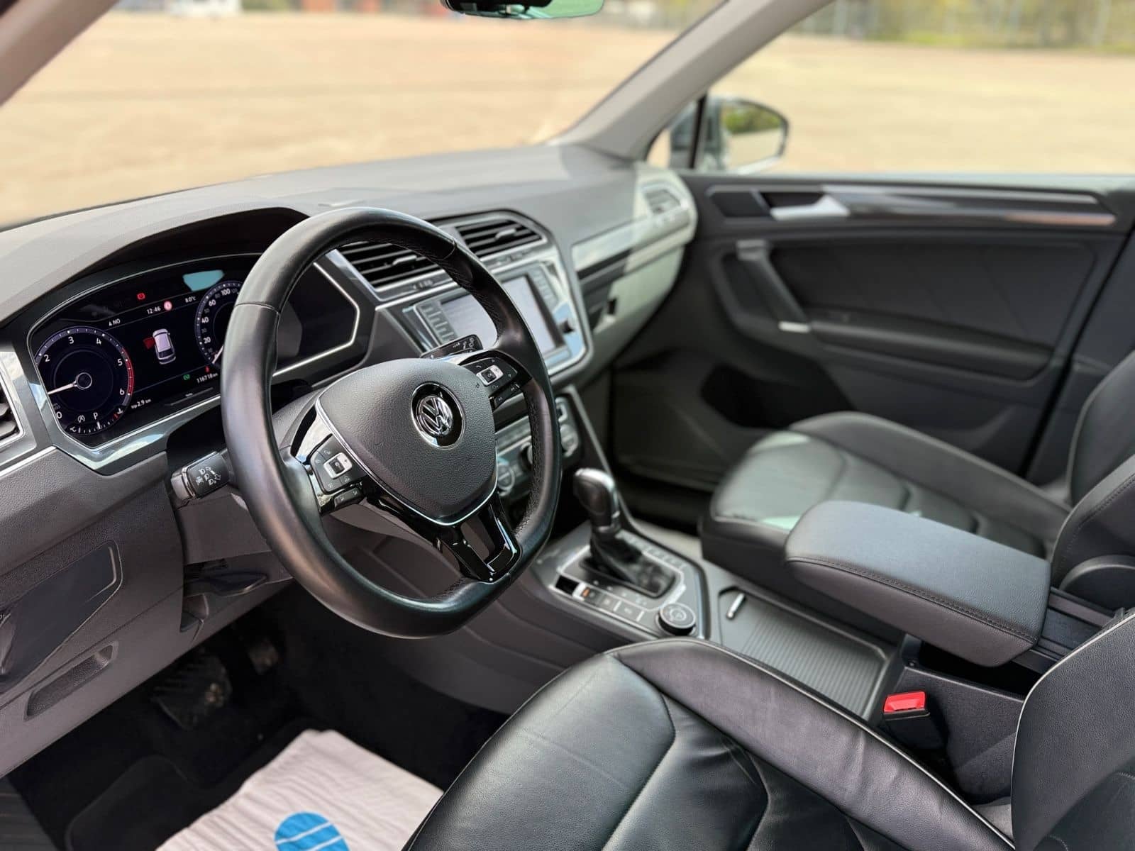 Volkswagen Tiguan Highline BMT/Start-Stopp 4Motion foto 9