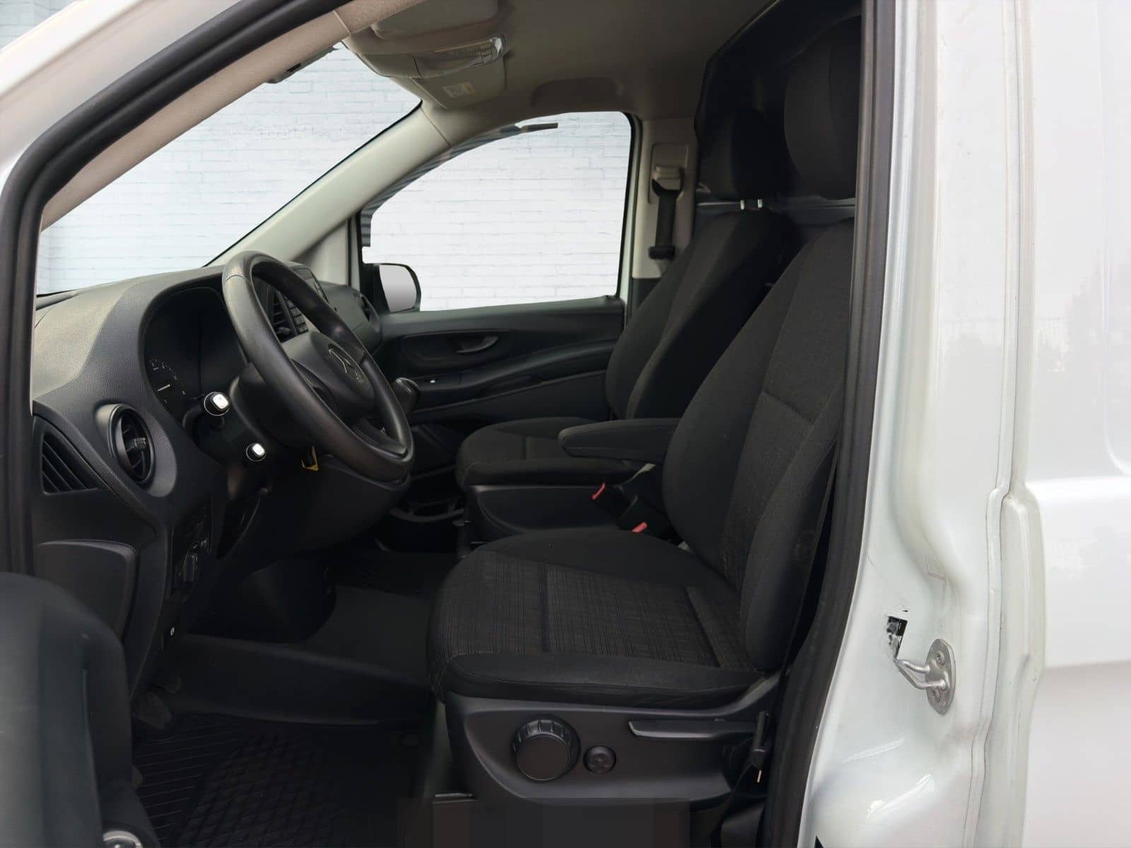 Mercedes-Benz Vito 116 CDI,Lang,AHK,101.500km,RFK,TÜV 9-27 foto 12