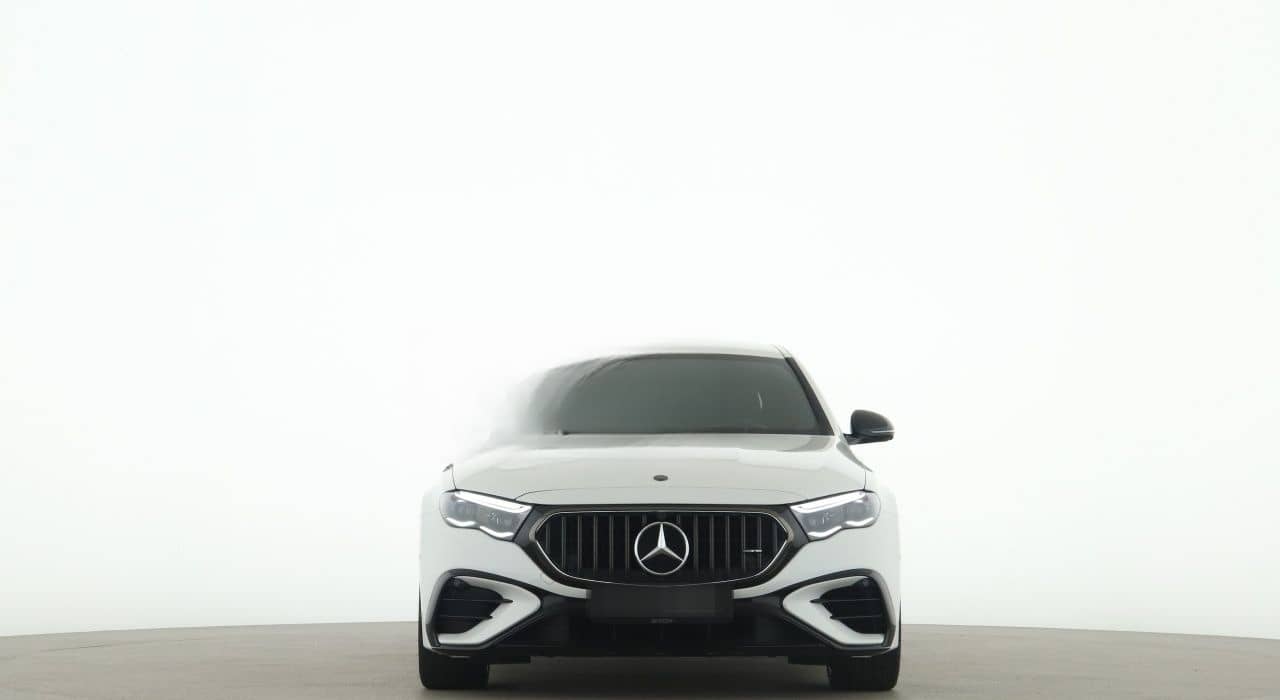 Mercedes-Benz E 53 AMG 4M+ Dynamic+ AHK Night Carbon 21'' foto 3