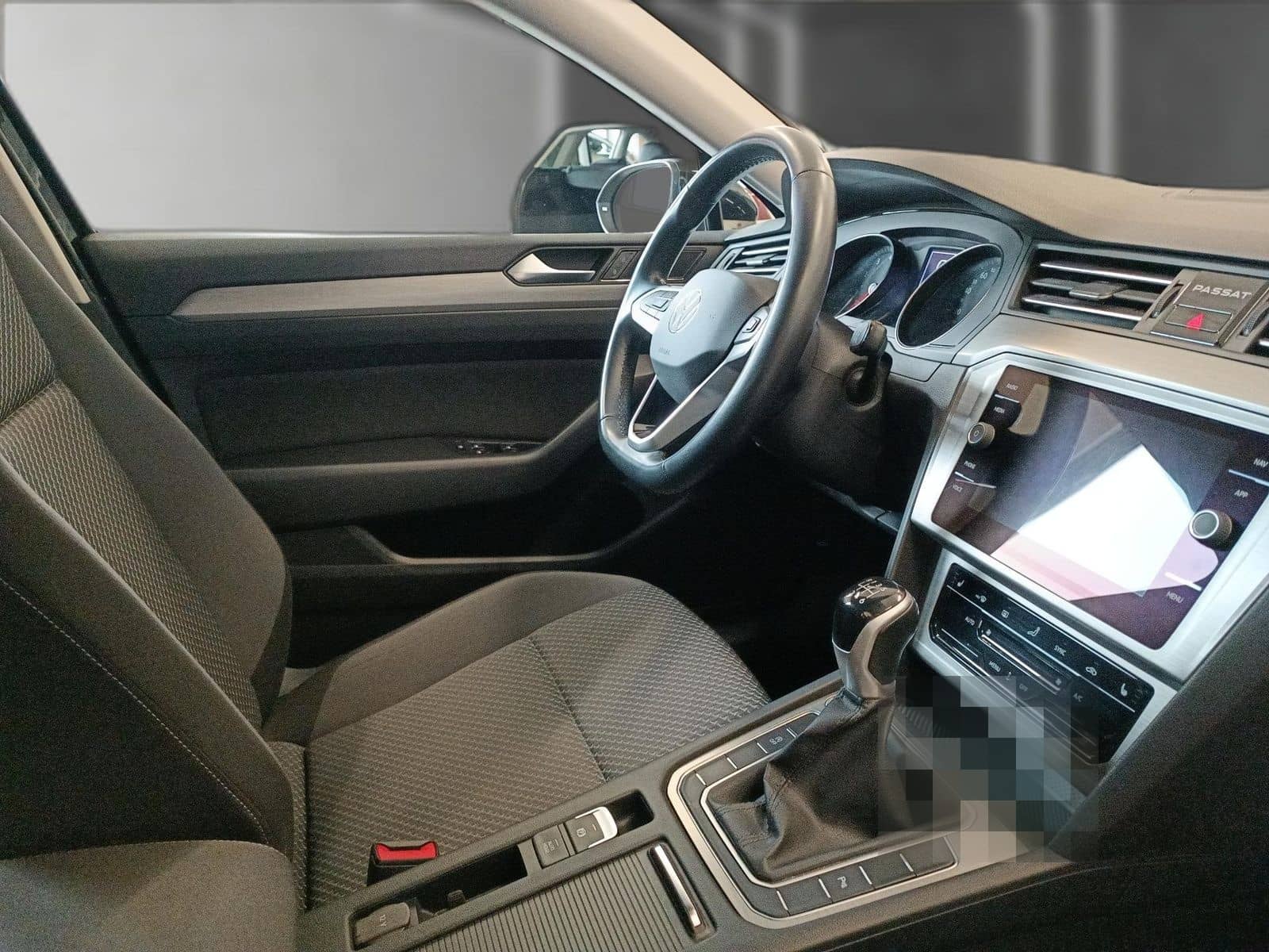 Volkswagen Passat Variant 1.5 TSI RFK*LED*Navi*DAB*SHZ foto 14