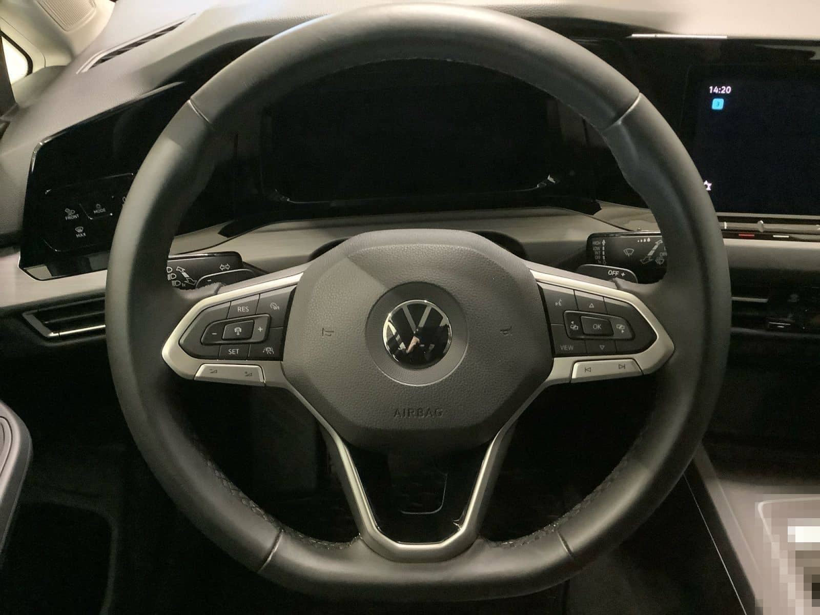 Volkswagen Golf Style 1,5 eTSI DSG,AHZV,Navi,Kamera,Pano,Ma foto 16