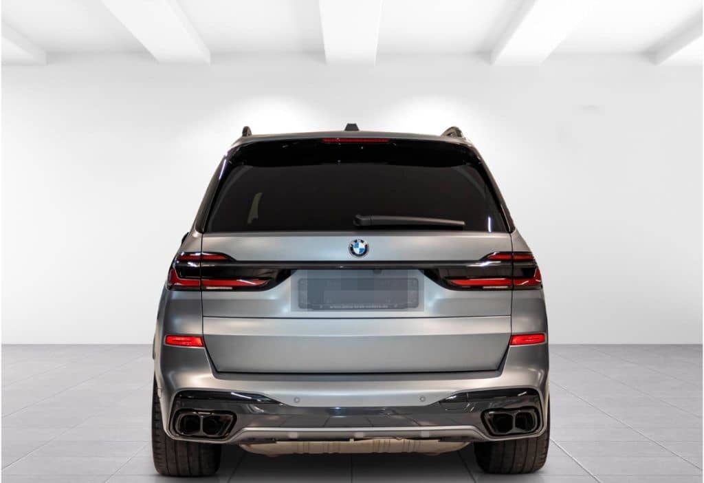 BMW X7 M60i+AHK+Leder+HUD+RFK+e-Sitze+Klimasitze+LED foto 4