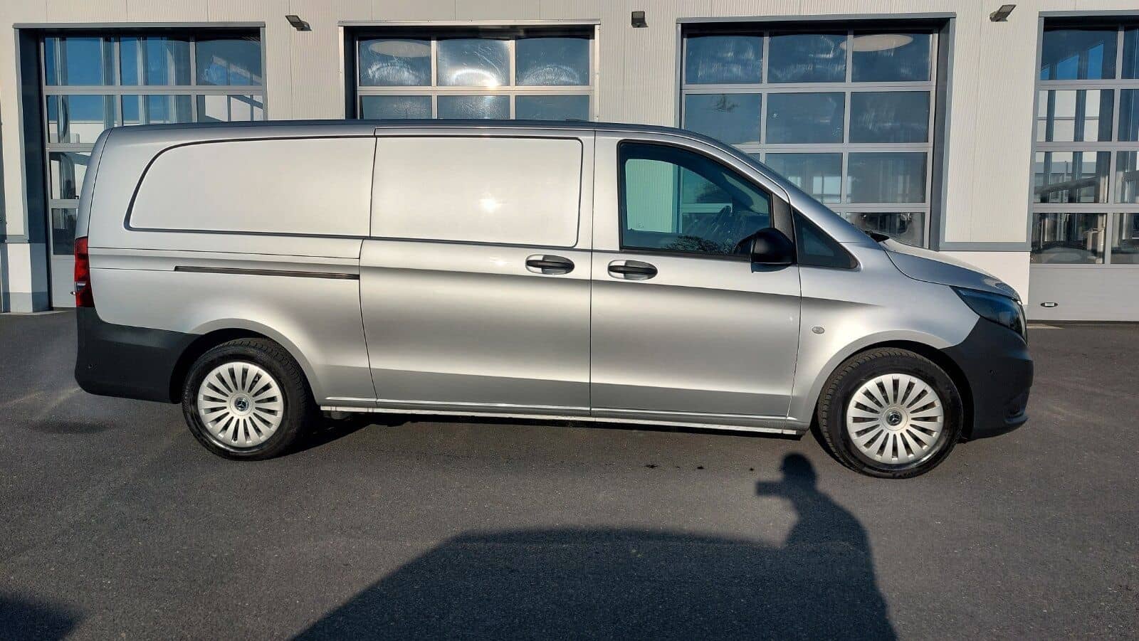 Mercedes-Benz Vito 114 CDI Ka/Extral. AHK SORTIMO 2xSCHIEBETÜR foto 3