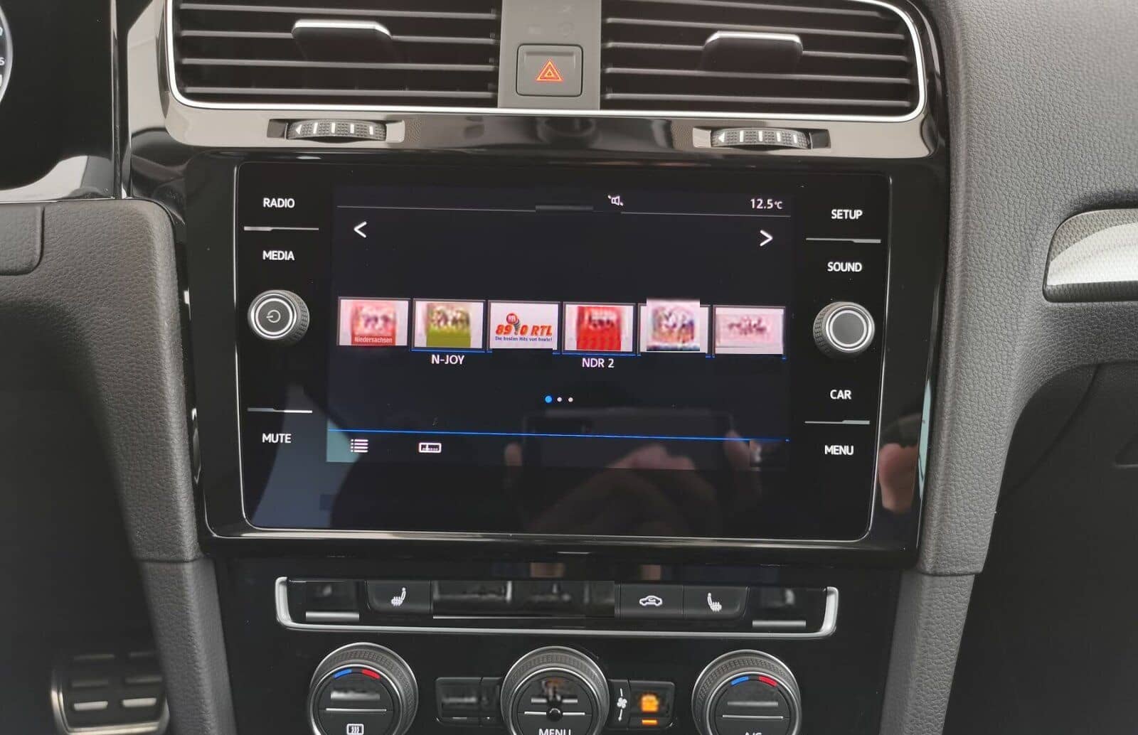 Volkswagen Golf VII 1.5 TSI IQ.DRIVE OPF BLUETOOTH+ACC+SHZ+ foto 15