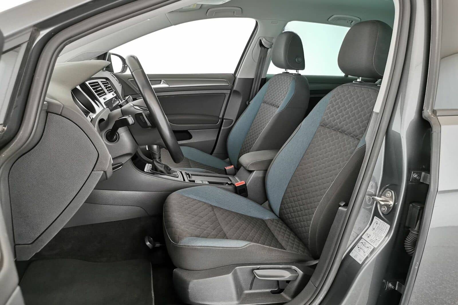 Volkswagen Golf VII 1.5 TSI IQ.DRIVE OPF BLUETOOTH+ACC+SHZ+ foto 10