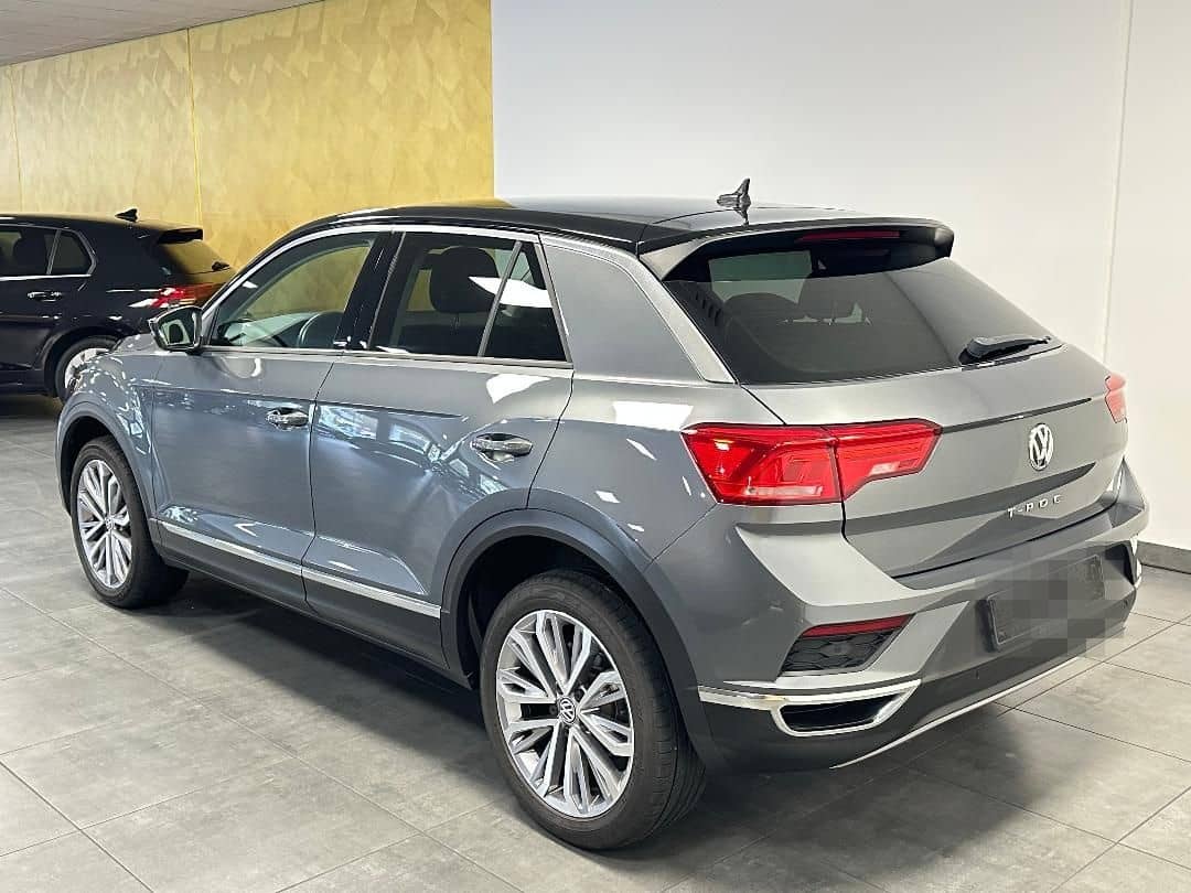 Volkswagen T-ROC United 1.5 TSI DSG, 18",LED,Navi,AHK... foto 3
