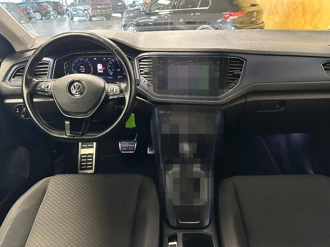 Volkswagen T-ROC United 1.5 TSI DSG, 18",LED,Navi,AHK... foto 9