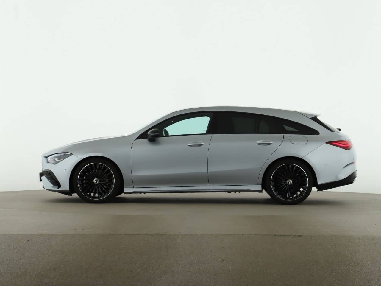 Mercedes-Benz CLA 200 SB AMG ADV.+ 19'' AHK Night Burmester foto 4