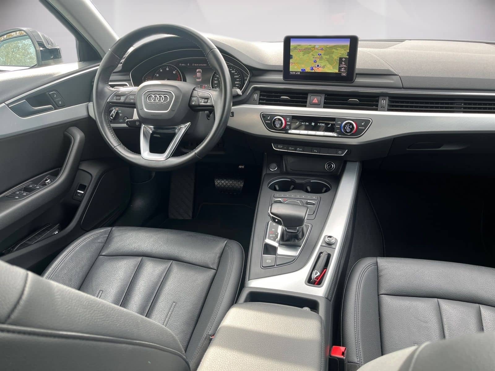 Audi A4 2.0 TFSI design ultra LED NAVI KAMERA SOUND foto 12