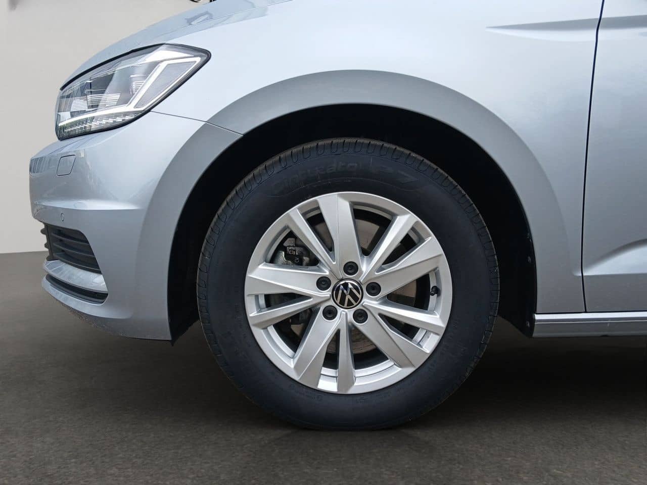 Volkswagen Touran 2.0 TDI DSG Comfortline KEYLESS, ALU, PDC foto 12