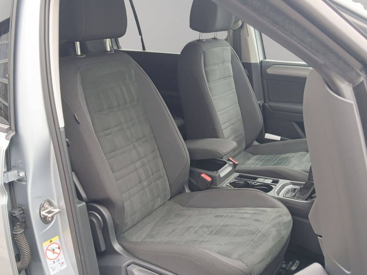 Volkswagen Touran 2.0 TDI DSG Comfortline KEYLESS, ALU, PDC foto 23