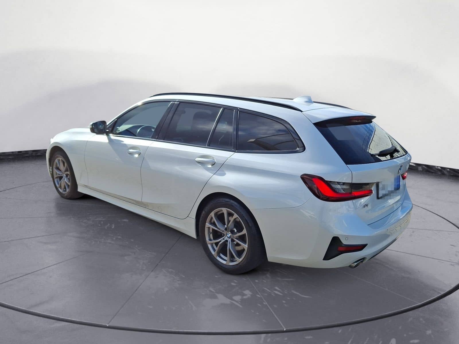 BMW 318d Touring Sport Line Aut. Klimaaut. PDC foto 4