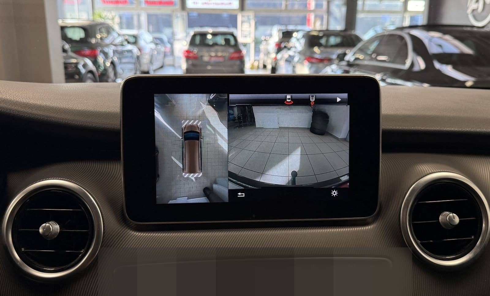 Mercedes-Benz V 220d Avantgarde Lang *8Sitzer*ACC*AHK*360°Kam foto 24