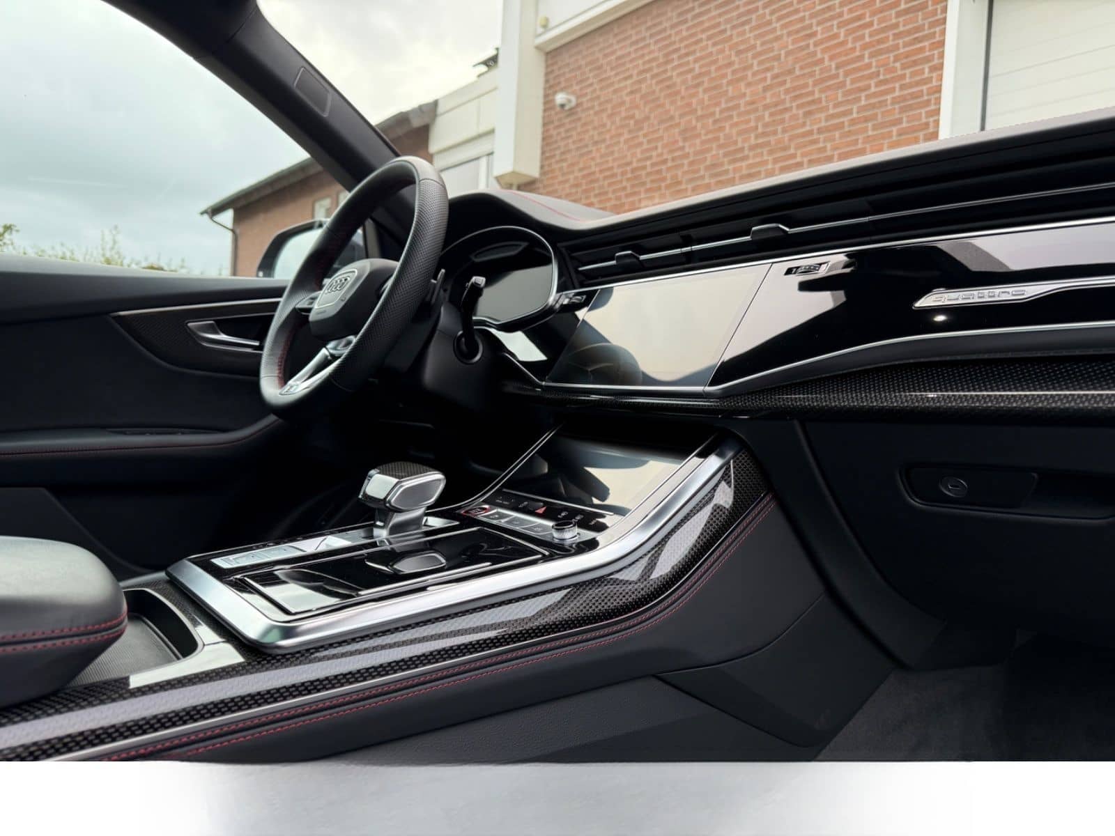 Audi SQ8 4.0 TFSI quattro Competition Plus foto 23