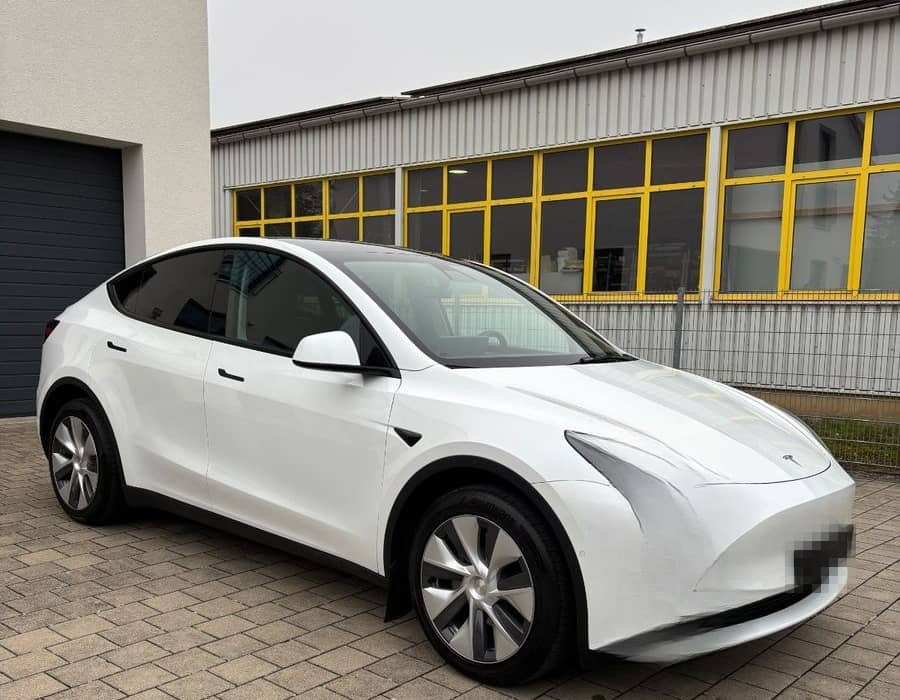 Tesla Model Y Long Range Dual AWD foto 3
