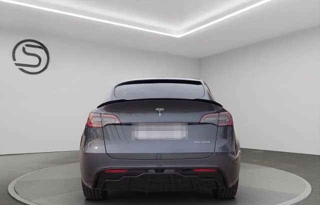 Tesla Model Y Long Range Dual AWD foto 5
